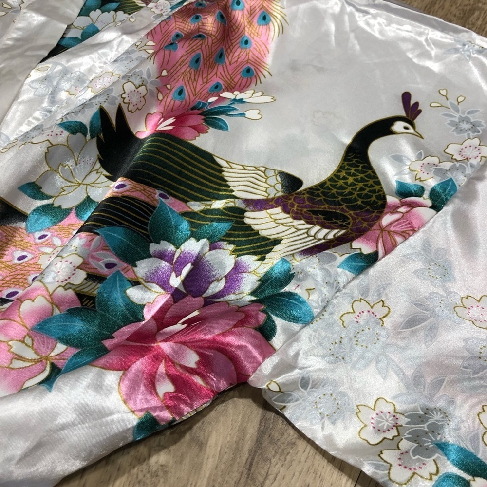 Sam Well Floral Satin Kimono Robe peacock floral flowers romantic night bath - Picture 4 of 9